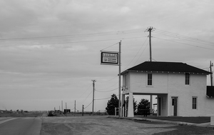 Class B 2nd: Lucille's on Historic Route 66 by Quannah Leonard